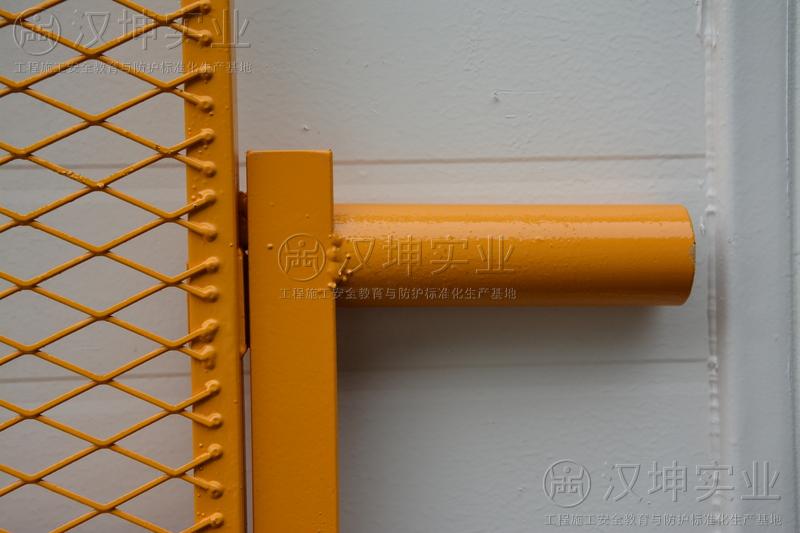 施工电梯防护门SK12